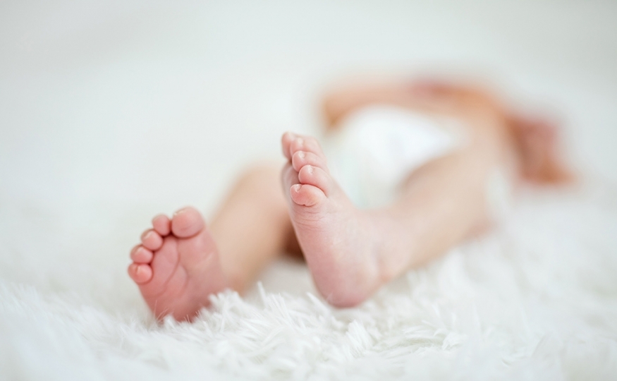 Pezinhos de bebês: podóloga ensina cuidados que protegem até a fase adulta