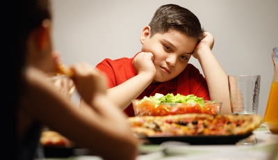  Estudo mostra associação do sobrepeso com fraturas nas crianças 